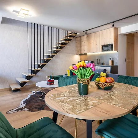 Strazyska & Bbq * 자코파네